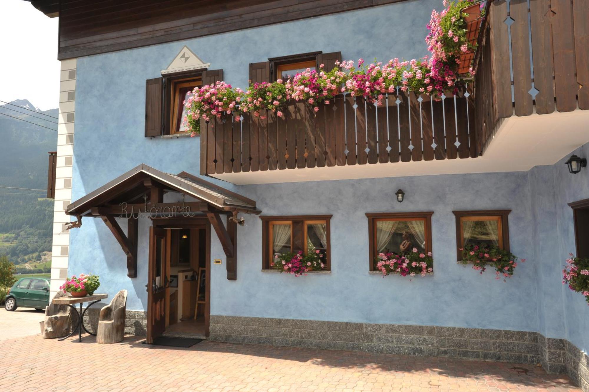 Hotel Eira Bormio Ngoại thất bức ảnh