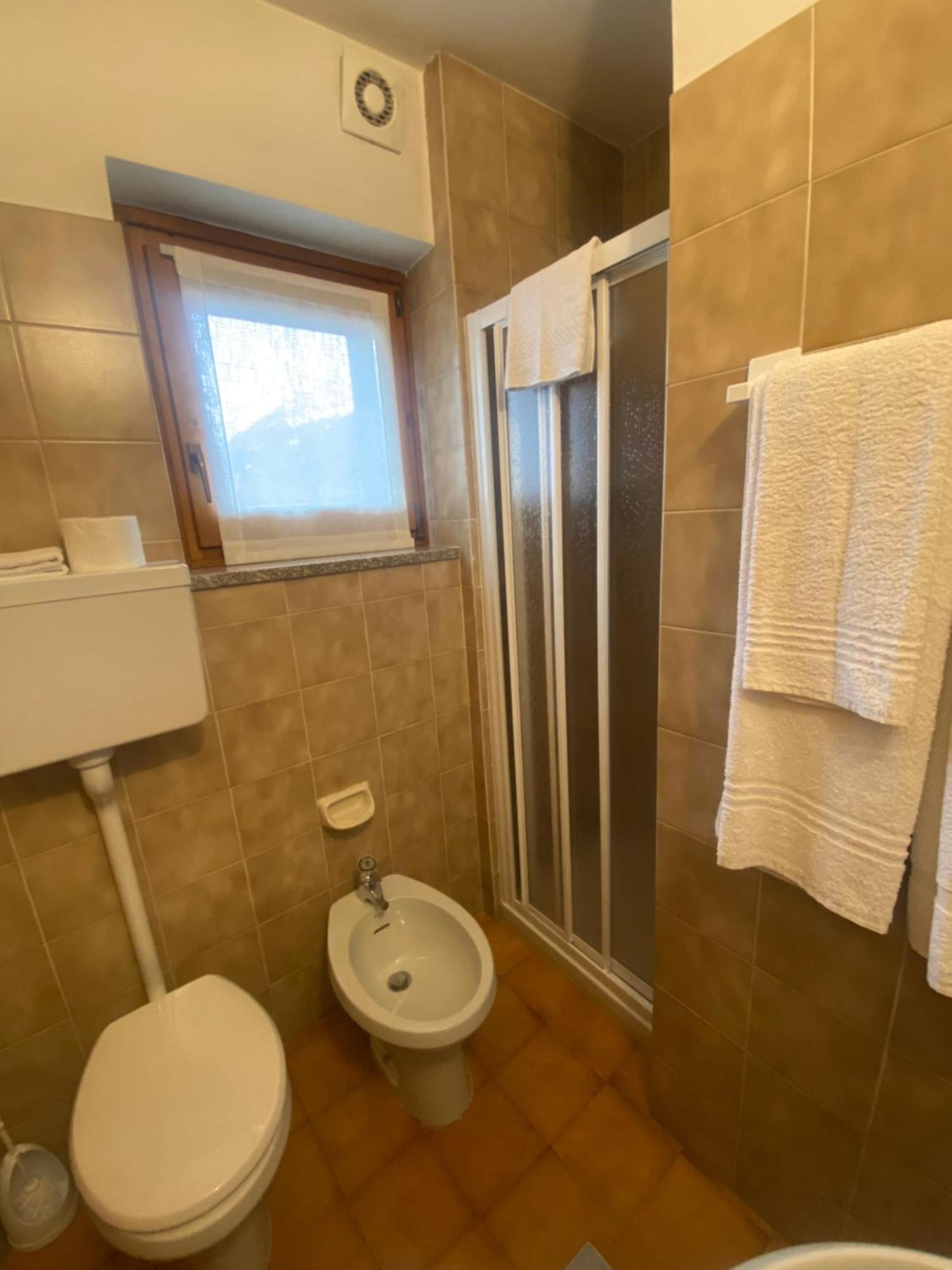 Hotel Eira Bormio Ngoại thất bức ảnh